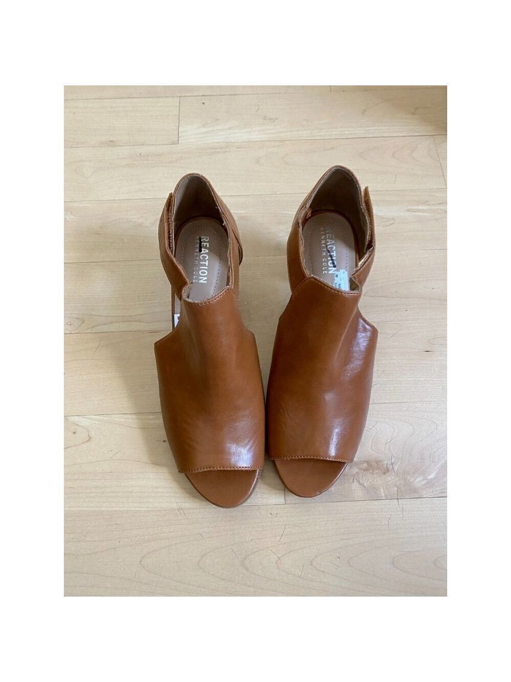 REACTION Kenneth Cole Women NEW sandal block heel peep toe - Picture 2 of 9